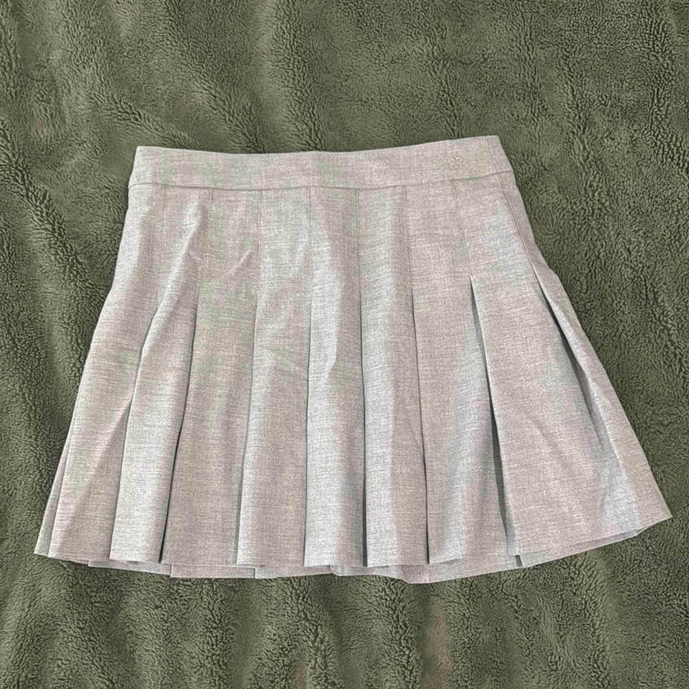 Aritzia Gray Pleated Skirt